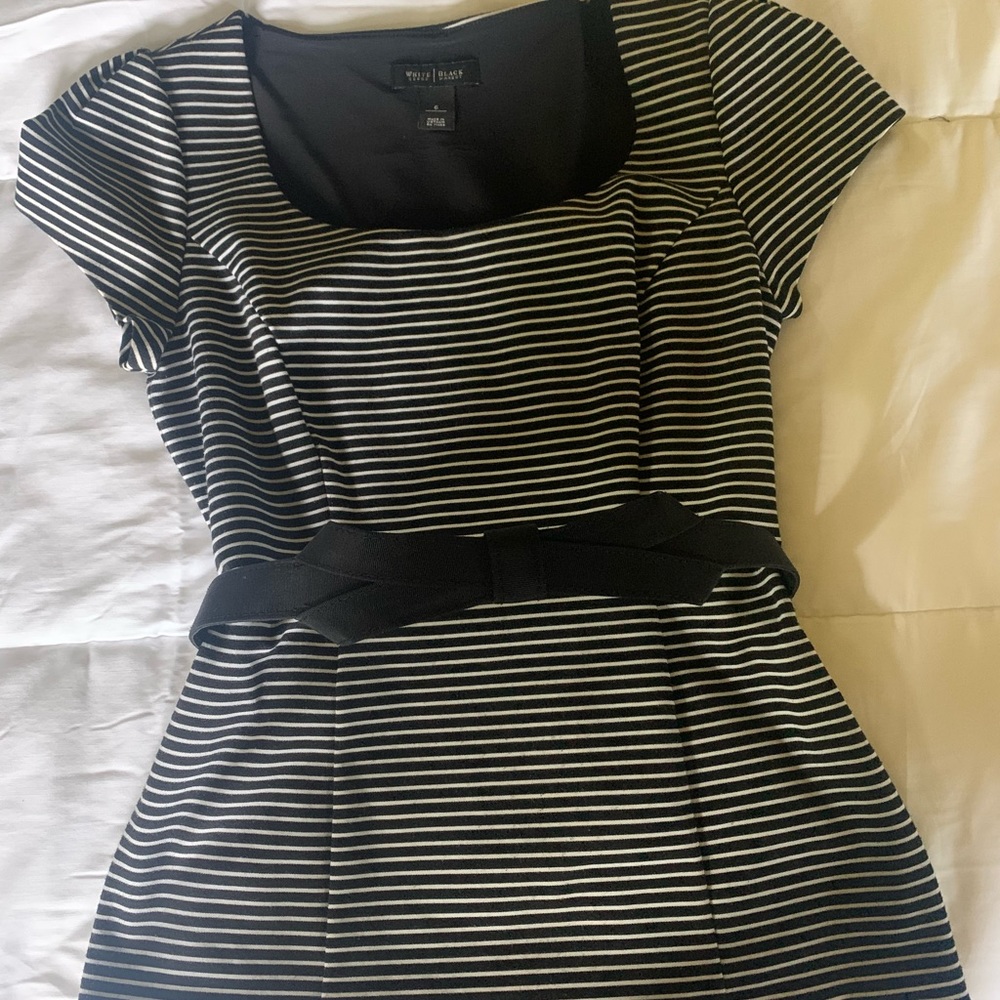 White House Black Marker Black and White Striped Cap Sleeved Top with Belt